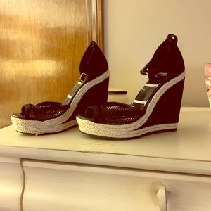 Wedge suede heel Sandel